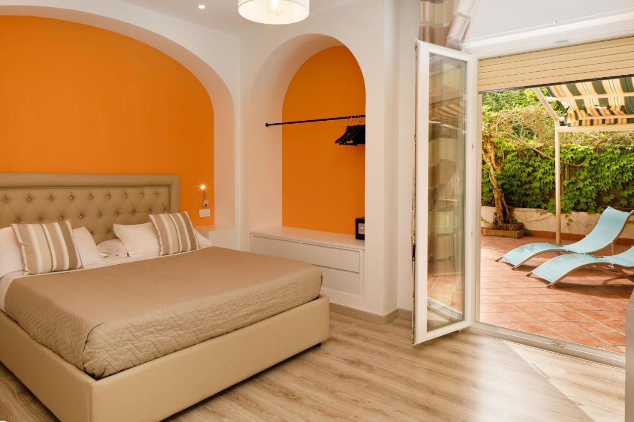 Sorrento Comfort Rooms Con Piscina מראה חיצוני תמונה