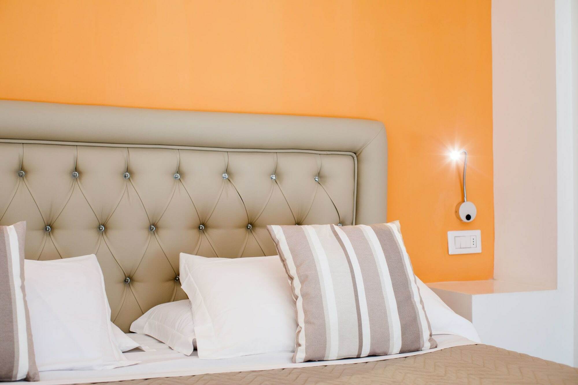 Sorrento Comfort Rooms Con Piscina מראה חיצוני תמונה